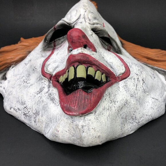 Pennywise Latex Half Mask Adult Size Evil Clown Circus Scary Halloween Costume - Picture 3 of 10